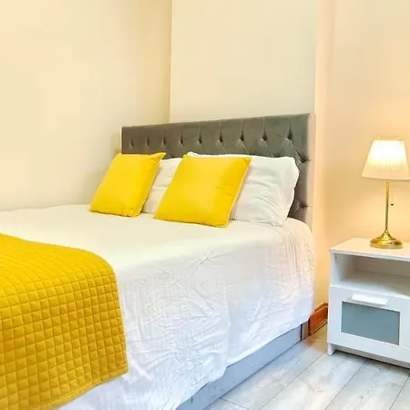 Flat 2, 6 Tauton Mews In Marylebone Apartamento Londres Exterior foto